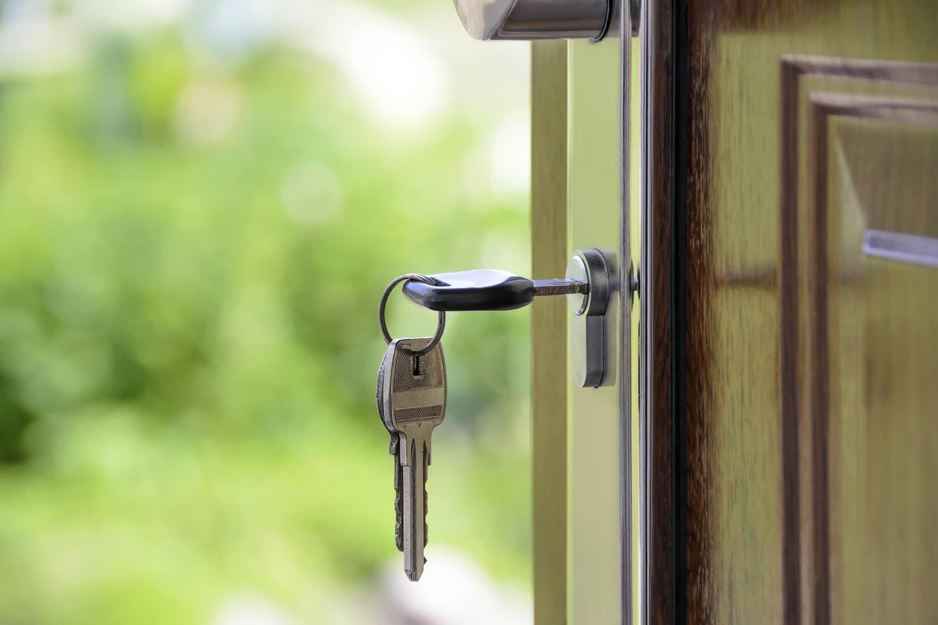 Truffe Immobiliari e Affitti: Come Tutelarsi e Quando Sporgere Denuncia (2026)