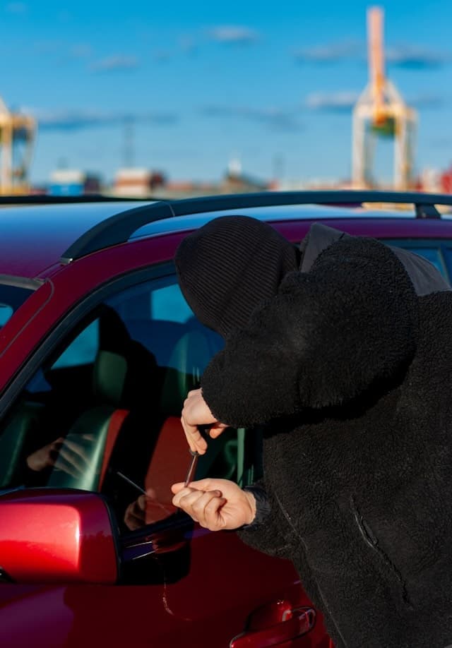 Subire un Furto e Denunciare: La Guida Legale Completa (2026)